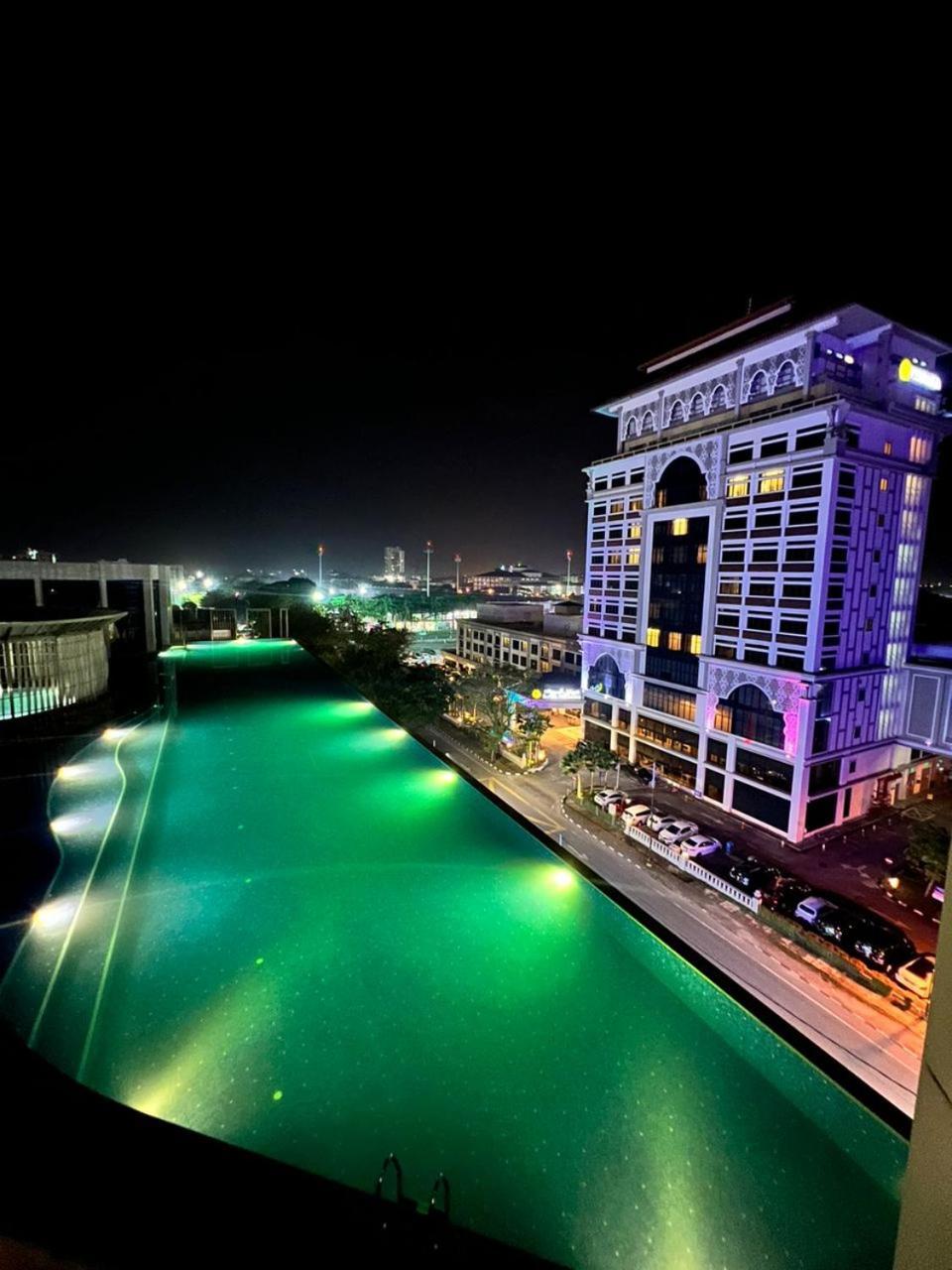 Apartamento de 69 m2 com 2 quarto Kota Bharu Exterior foto